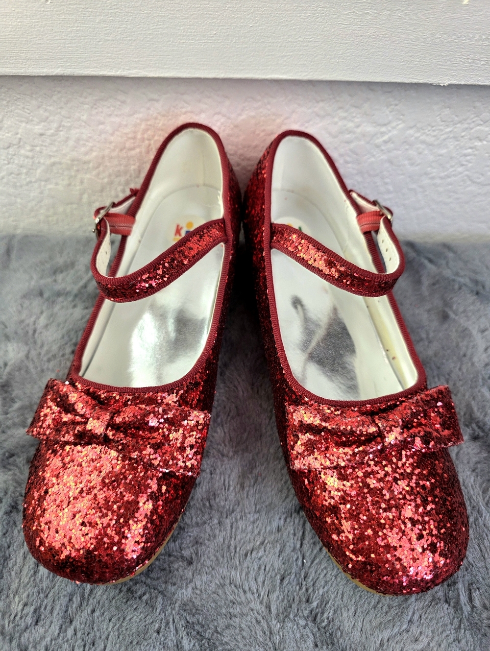 Dorothy's Red Ruby Slippers For Kids Size 3 - Picture 3 of 11